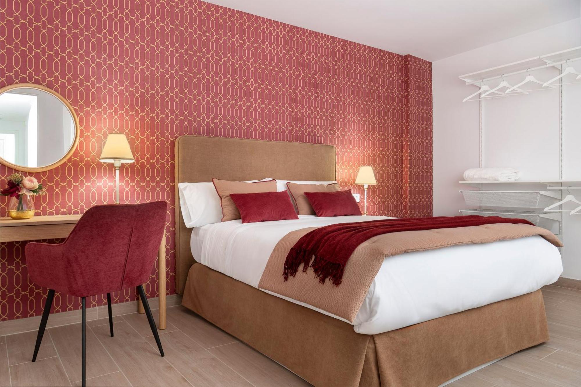 Alohamundi Plaza Nueva Apartment Seville Luaran gambar